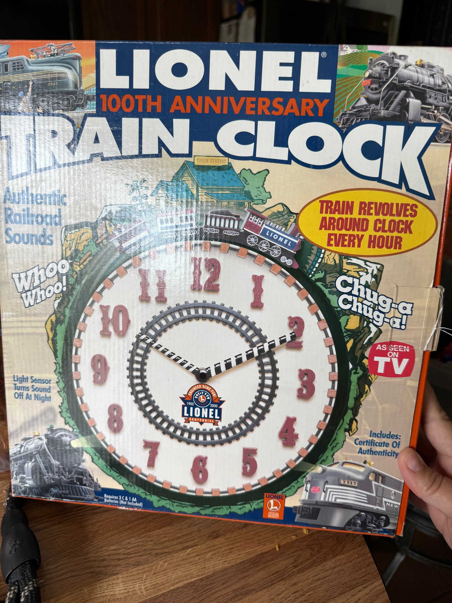 Lionell train clock