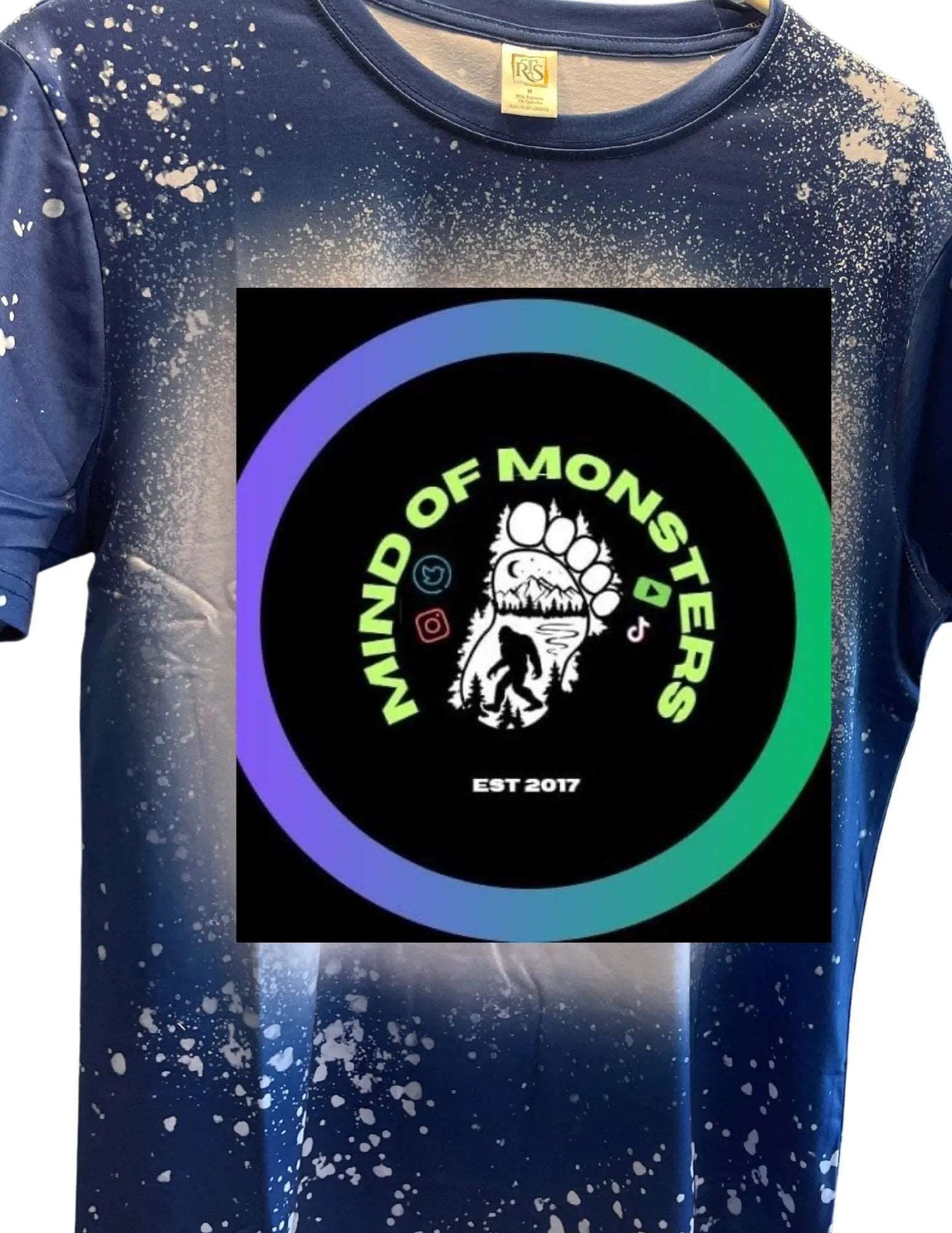 Mind of monster tshirt - Handmade with love